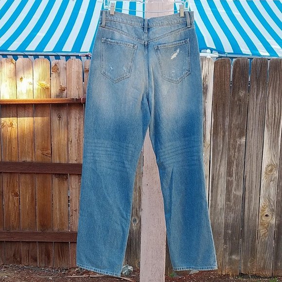 High Waisted Ripped Jeans - Picture 2 of 2